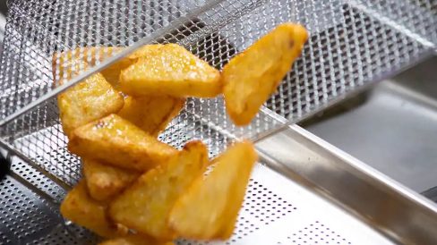 optioil-fryers-hp-high-productivity-potatoes-e-XP-700-900-modular-cooking-electrolux-professional-dim-900x530-1-488x274-2.jpg optioil-fryers-hp-high-productivity-potatoes-e-XP-700-900-modular-cooking-electrolux-professional-dim-900x530-1-488x274-2.jpg